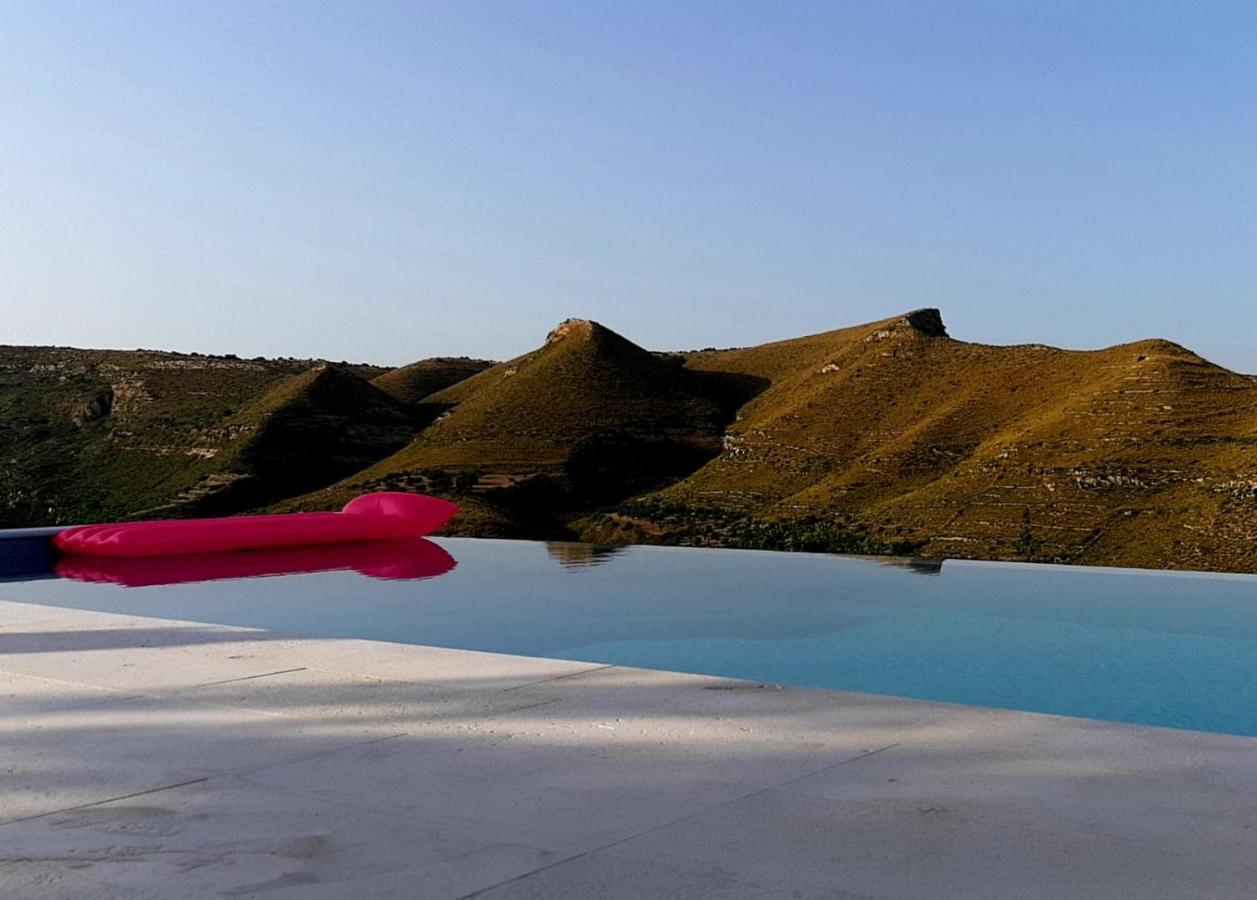 Villa Meriem Noto Eksteriør billede